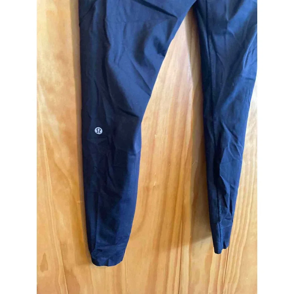 Lululemon Black Women's Leggings - Picture 4 of 4